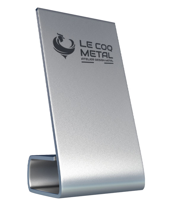 Support en métal argenté avec le logo "Le Coq Métal".